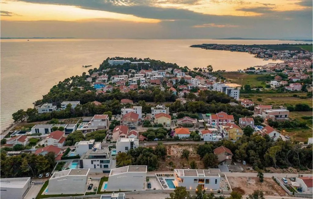 Venus And Aprilia - Luxury By The Coast Villa Petrcane 0*,